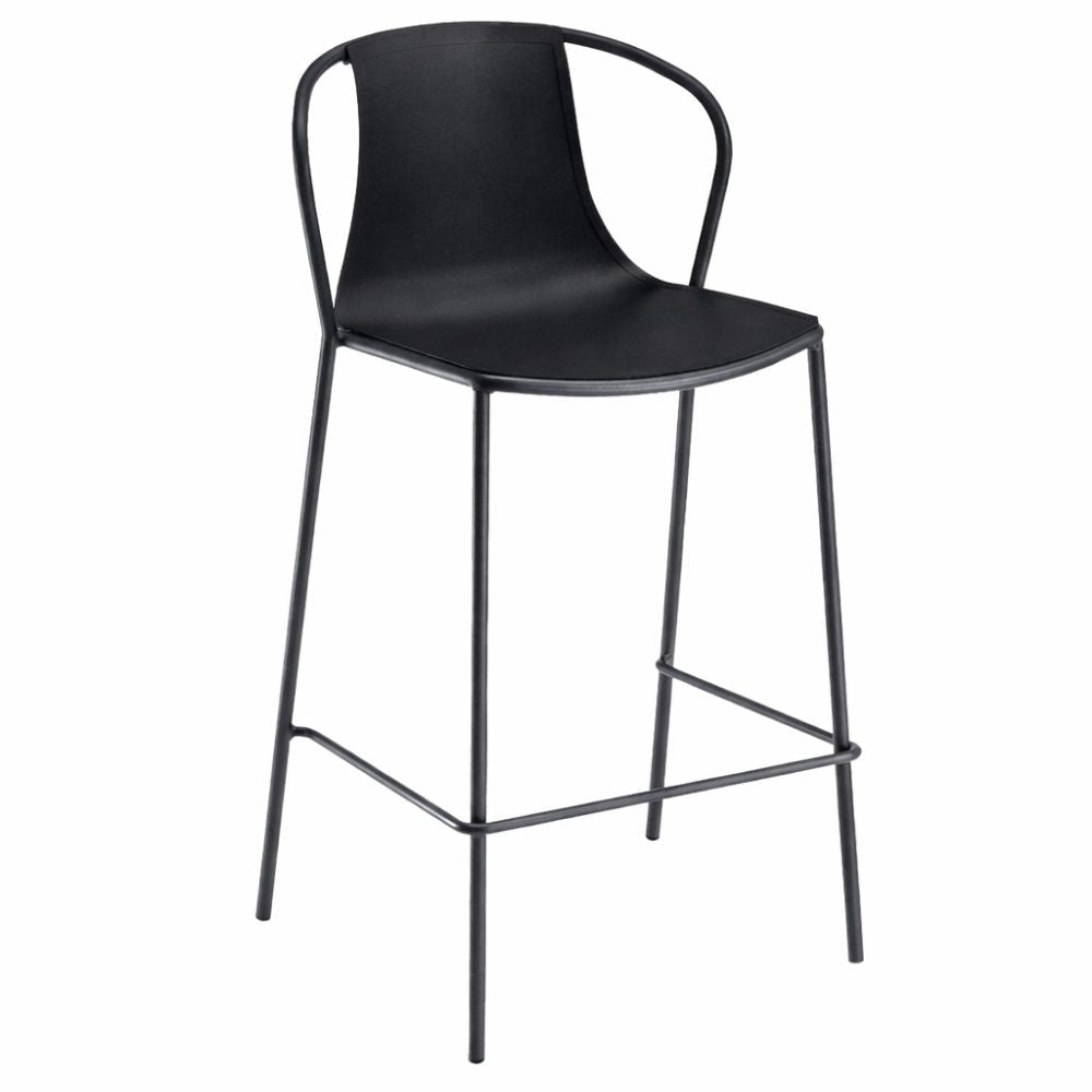Banco para barra Labenze Kasia sin brazos, con estructura metálica de cuatro patas y asiento tapizado.
