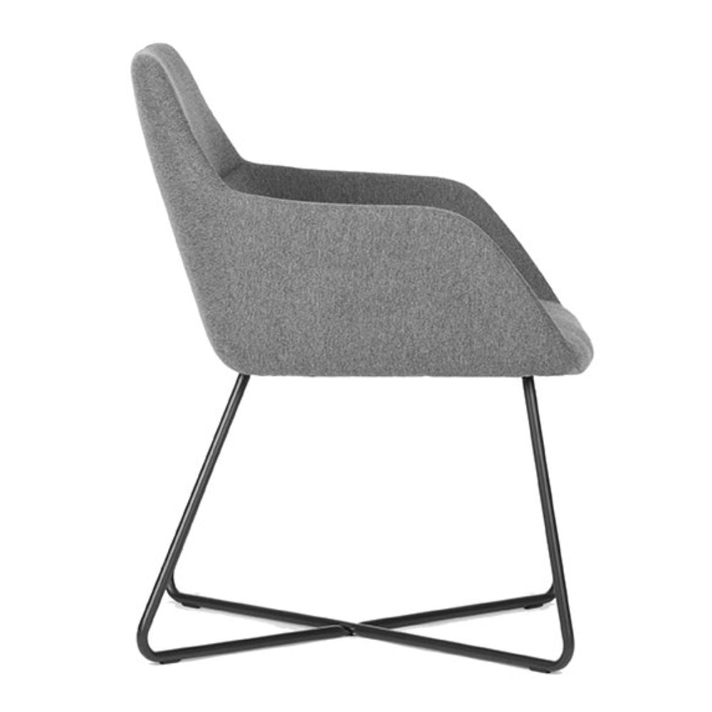 Bratti Silla City Cy04 Visita Poliuretano Inyectado Base Trineo Acero - CY04 - Bratti - NOGAL BEAT - Sillas