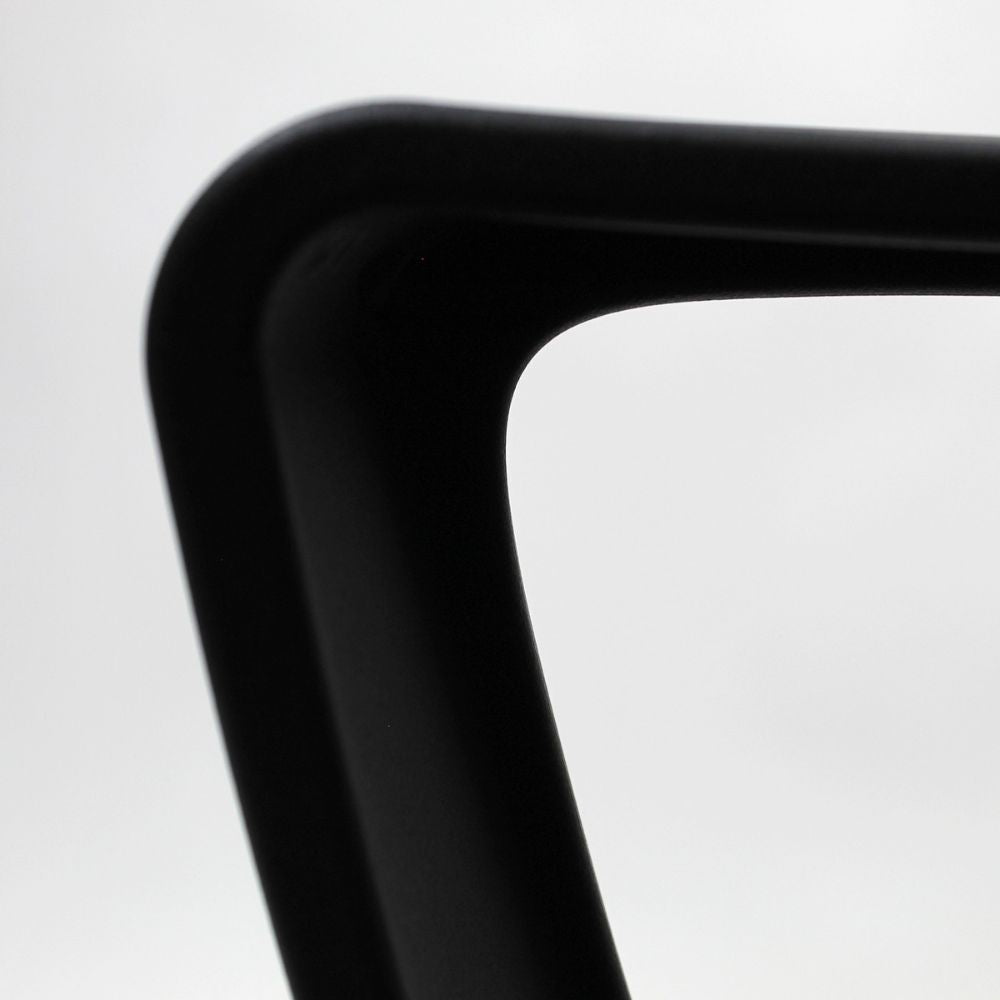 SILLA KINGSTRONG PERUGIA 240B SILL0903727 | Silla Operativa Uso de Oficina | Tapizado Mesh | Base Giratorio Rodajas | Descansabrazos | Interior | Rodajas 2 Ergonomía Área de trabajo Comodidad Buen Diseño Laminado plástico 15 MM Color Negro Soporte Lumbar Respaldo Reclinable Descansabrazos Recepción Laboral Ejecutivo Empresa Home Office Base tipo estrella Mundo In
