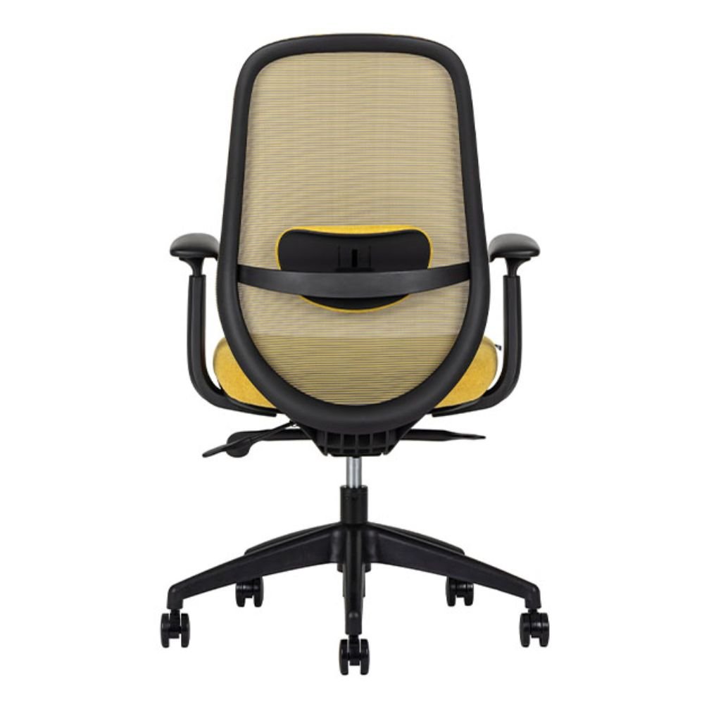 Silla de oficina operativa Techno Spirit Black negra de respaldo bajo con soporte lumbar y base de cinco puntas