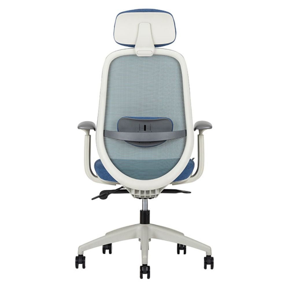 Silla ejecutiva Techno Spirit White blanco con respaldo alto en malla y soporte lumbar ajustable.