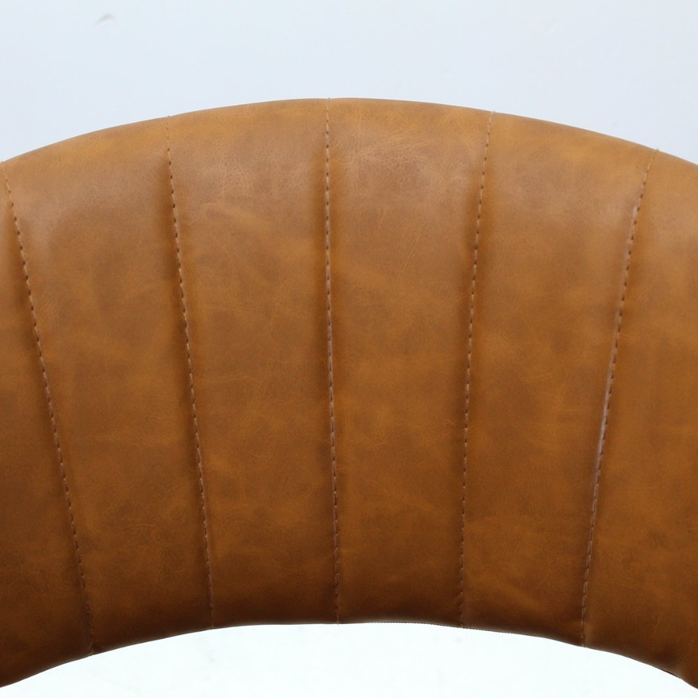 Silla comercial Kingstrong Cáceres tapizada en vinipiel con base metálica