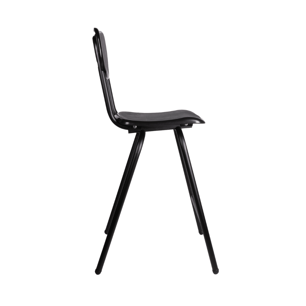 Banco alto Offiho Oliver OHV-141 negro con asiento y respaldo de polipropileno antiderrapante y estructura tubular de acero.