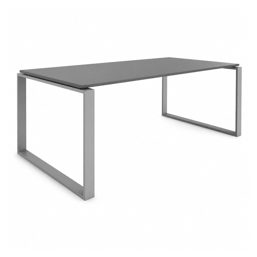Escritorio de Oficina Bench para 4 Usuarios con 2 Patas - VERSA AXIO - Blanco/Gris - Frente 320 cm - Riel Central Aluminio - AO-756 - VERSA - NOGAL BEAT - Escritorio de Oficina