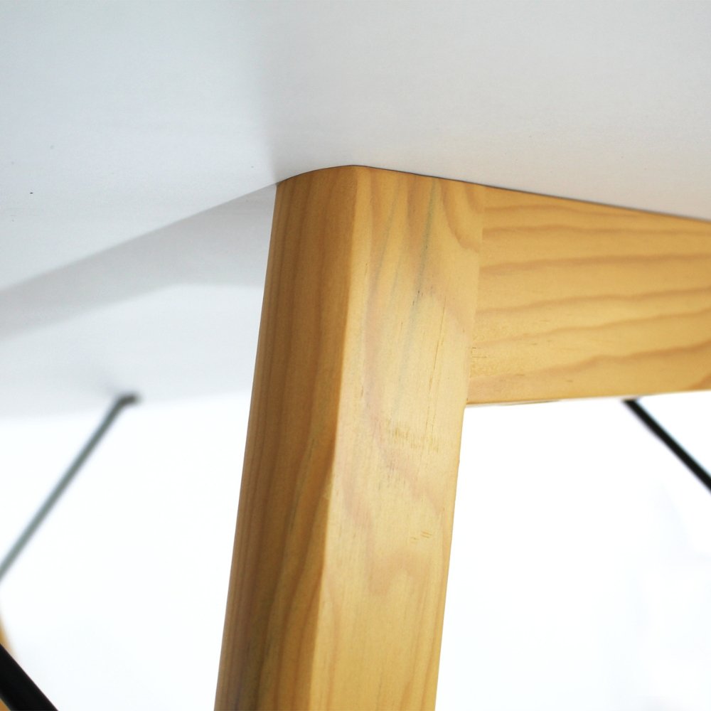 Mesa rectangular para cafetería Kingstrong Frankfurt 120x70 con cubierta de laminado plástico y estructura de madera