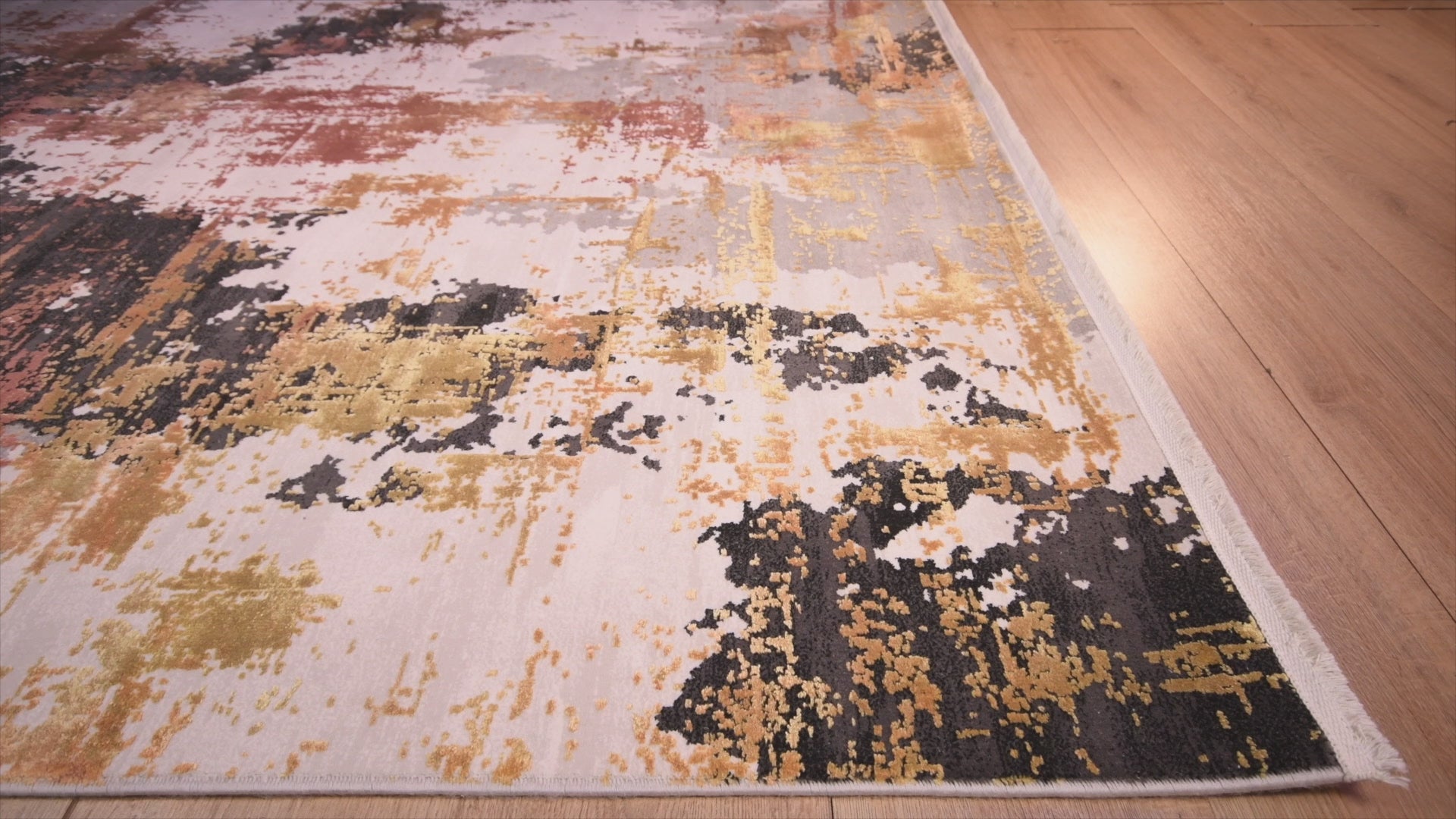 Tapete decorativo colección Civita rectangular en tonos crema, gris y oro