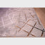 Tapete decorativo colección Adara T2259 rectangular de poliéster pelo corto en tonos oro, gris y azul