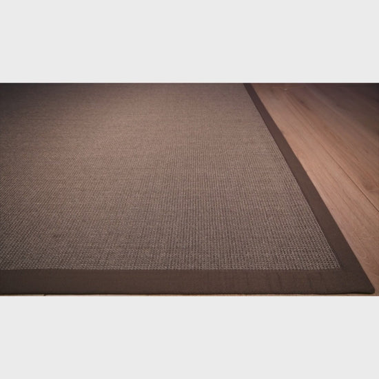 Tapete decorativo colección Ajmer N5004 rectangular de sisal en color bronce