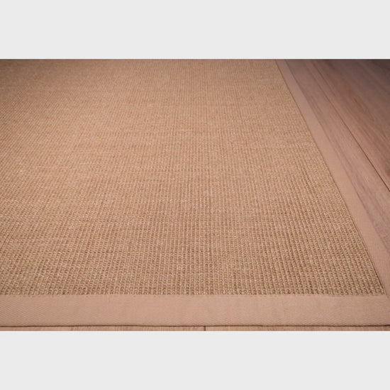 Tapete decorativo colección Ajmer N5001 rectangular de sisal en color arena