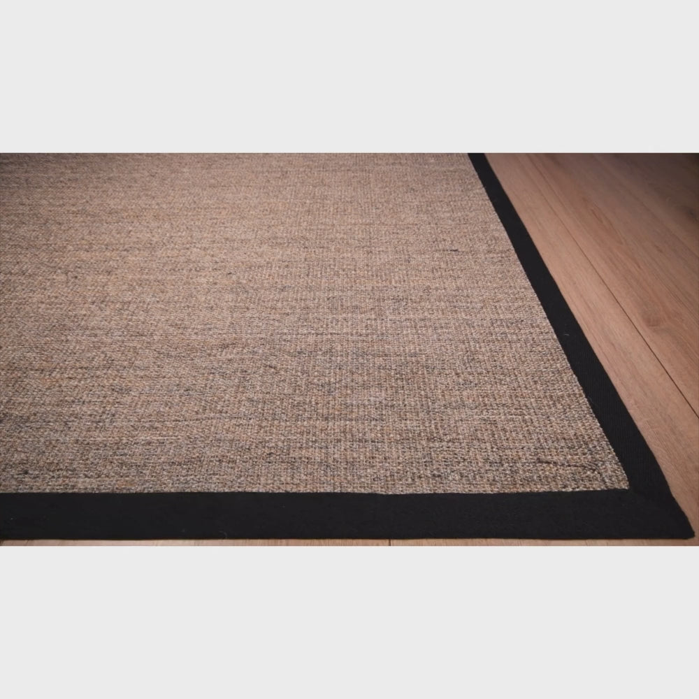Tapete colección Ajmer N5005 rectangular de sisal pelo corto en tono arena gris