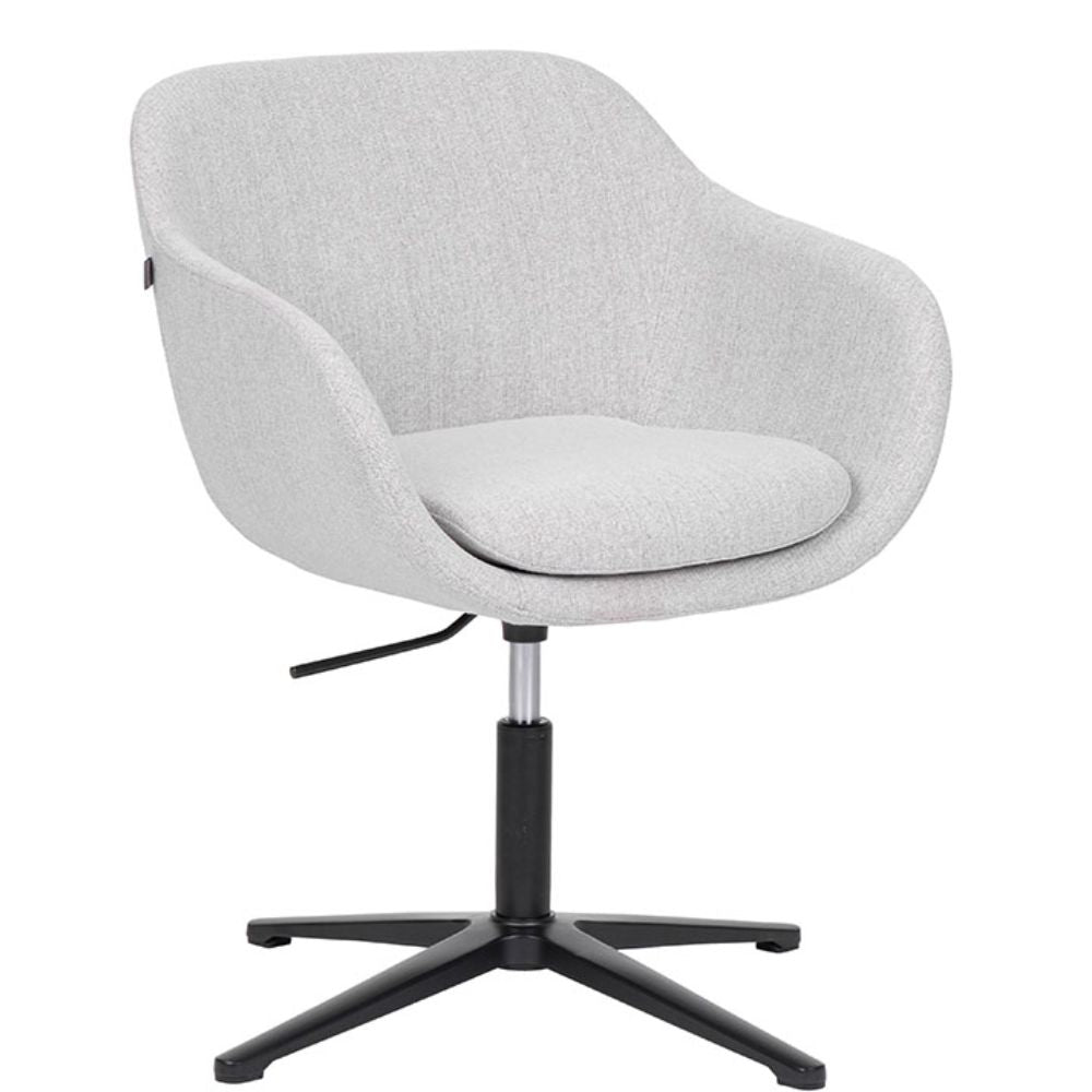 Sillón ocasional BRATTI ZEN tapizado en tela, sobre base giratoria de aluminio negro de 4 puntas.