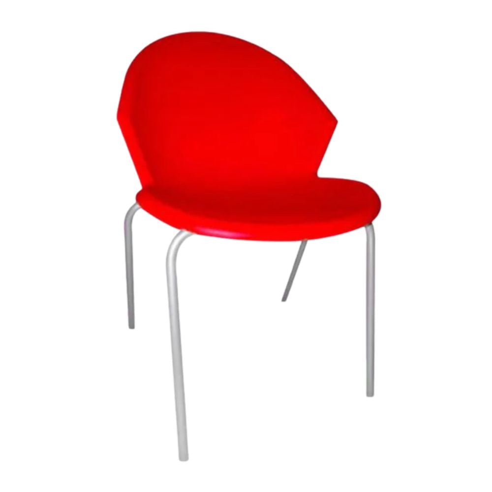 Silla Albar PL-50 con asiento de polipropileno y estructura tubular redonda de acero color aluminio, estibable