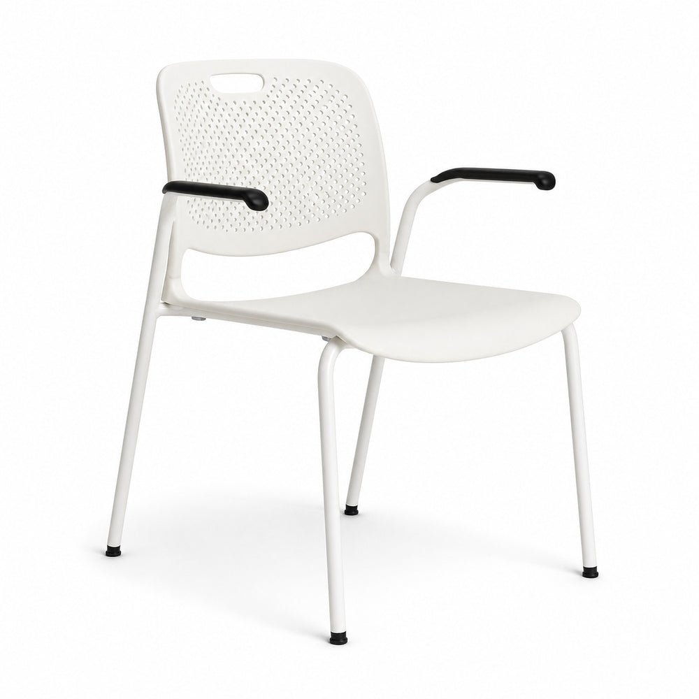 Silla de Oficina de Visita Asiento y Respaldo Multiperforado - VERSA ALTUS FLYNK - Estructura Aluminio - Base 4 Patas Estibable - AL-710 - VERSA - NOGAL BEAT - Silla de Visita