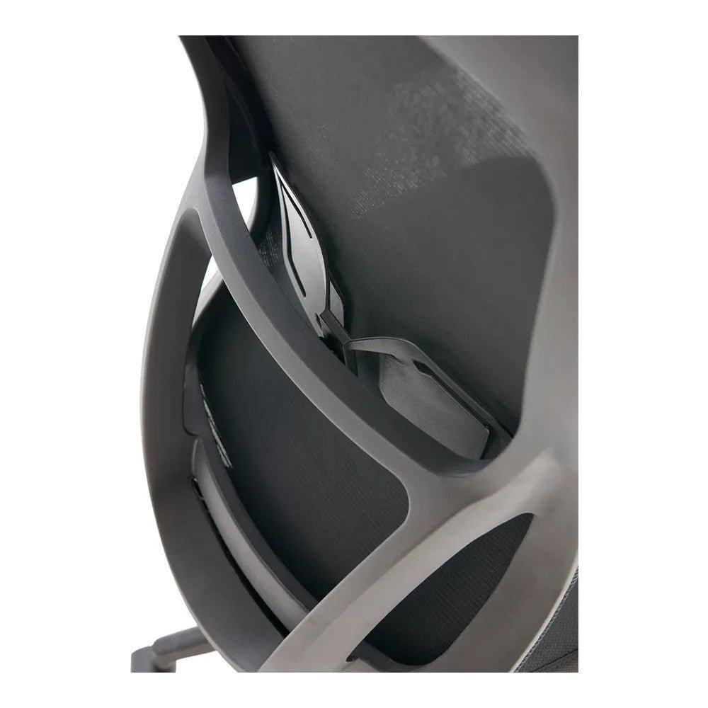 Silla de Oficina Ejecutiva - VERSA ALTUS NARA - Estructura Aluminio - Asiento Tapizado en Tela y Respaldo en Malla - AL-2629 - VERSA - NOGAL BEAT - Silla Ejecutiva