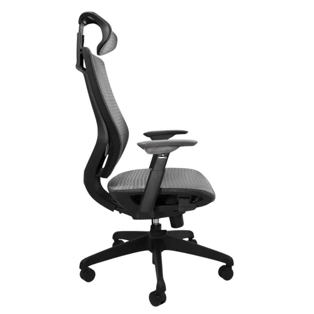 Silla de oficina MOBILIARIO EN MOVIMIENTO Ucrania con respaldo en malla transpirable y brazos 3D.