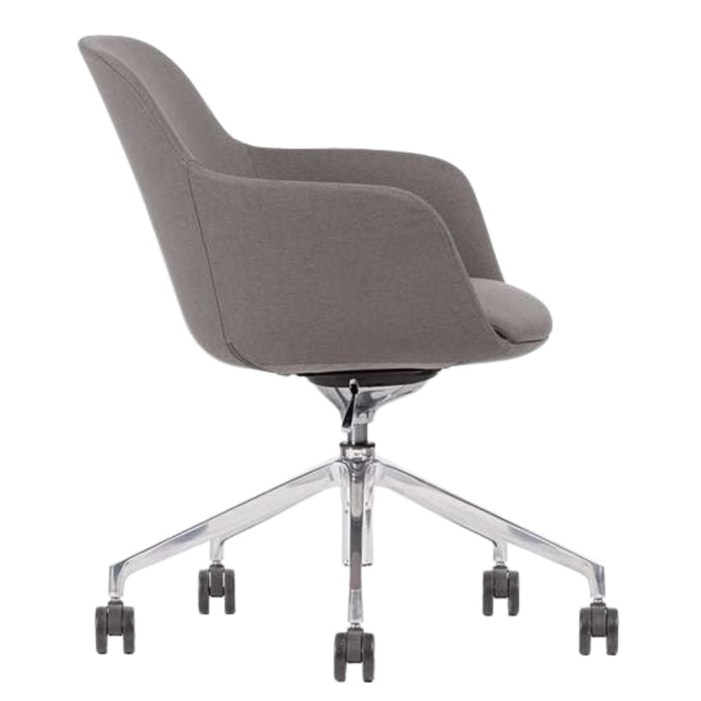 Silla secretarial Techno Hub tapizada con rodajas y base de aluminio pulido de 5 puntas