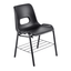 Silla escolar ALBAR PL-13 con asiento y respaldo de polipropileno, estructura tubular negra y canastilla bajo el asiento