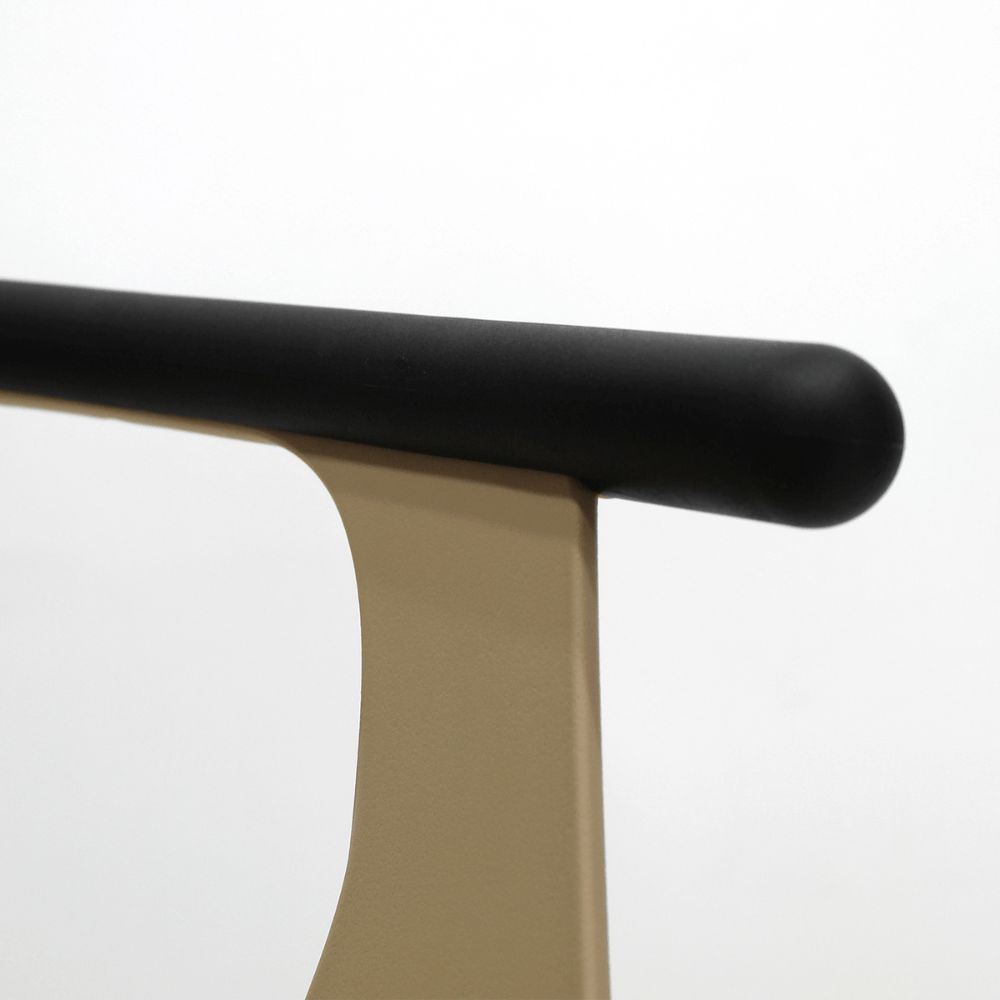 Silla comercial Kingstrong Catanzaro de polipropileno con asiento orgánico y base de cuatro patas