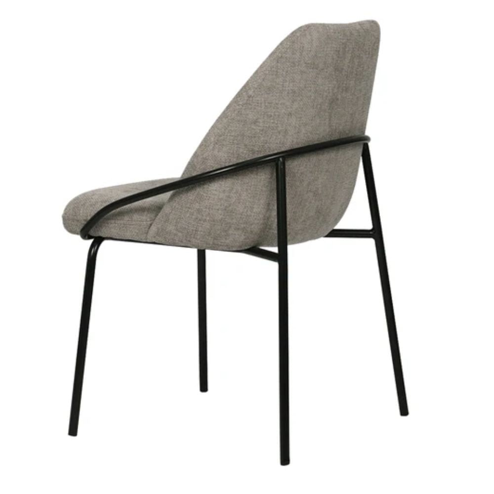 Silla comercial Kingstrong Budelli tapizada con cuatro patas en acabado negro mate