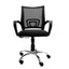 Silla operativa Nogal Beat Black Jack negra con respaldo en malla, asiento tapizado y base cromada