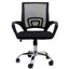 Silla operativa Nogal Beat Black Jack negra con respaldo en malla, asiento tapizado y base cromada