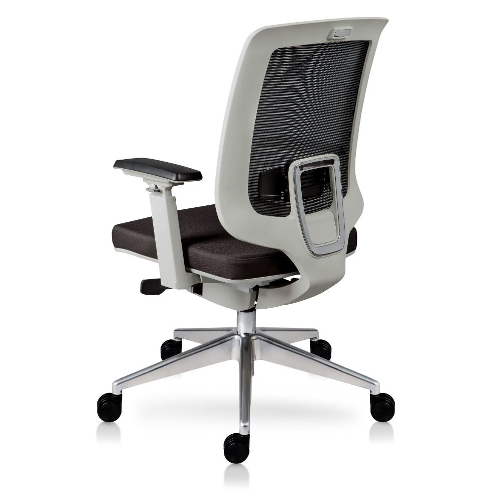 SILLA NOGAL BEAT FINISTERRE GRIS EJECUTIVO | Silla Ejecutiva | Base Aluminio | Respaldo Lumbar Ajustable | Asiento Deslizante | Brazos | Negro y Gris | Interior - FINISTERRE GRIS EJECUTIVO - MOBILIARIO EN MOVIMIENTO - NOGAL BEAT - Sillas para oficina