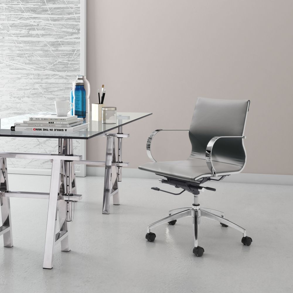 SILLA NOGAL BEAT GLIDER RESPALDO BAJO | Silla de Oficina para Empresa | Base Estrella con Rodajas | Gris | Piel Sintética 100% Poliuretano | Interior - 100835 - Zuo - NOGAL BEAT - Ambientada