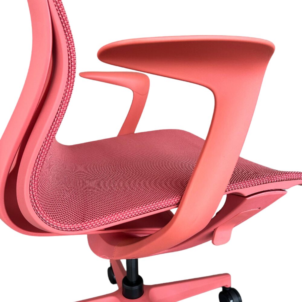 Silla de oficina operativa Offiho Net OHE-503 con asiento y respaldo en malla, brazos y base estrella