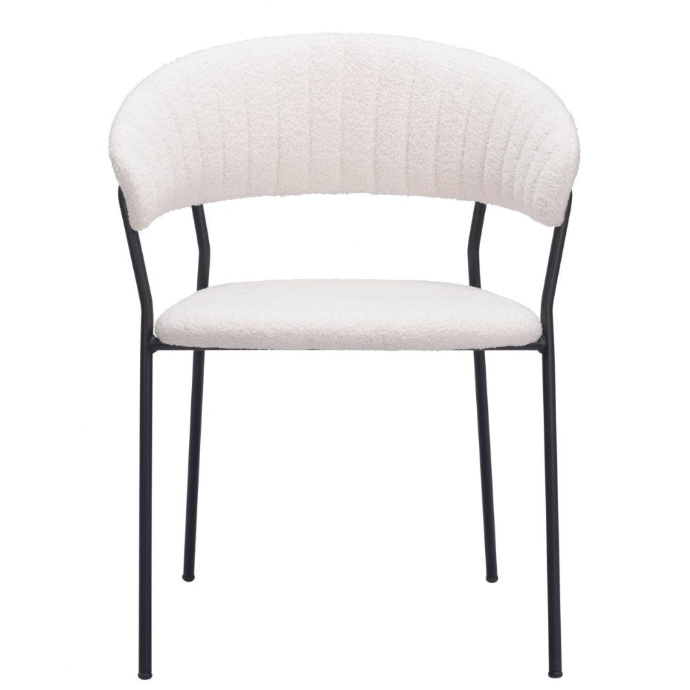 Silla Zuo Josephine blanca con asiento y respaldo envueltos en tela estilo piel de oveja y marco fino de acero