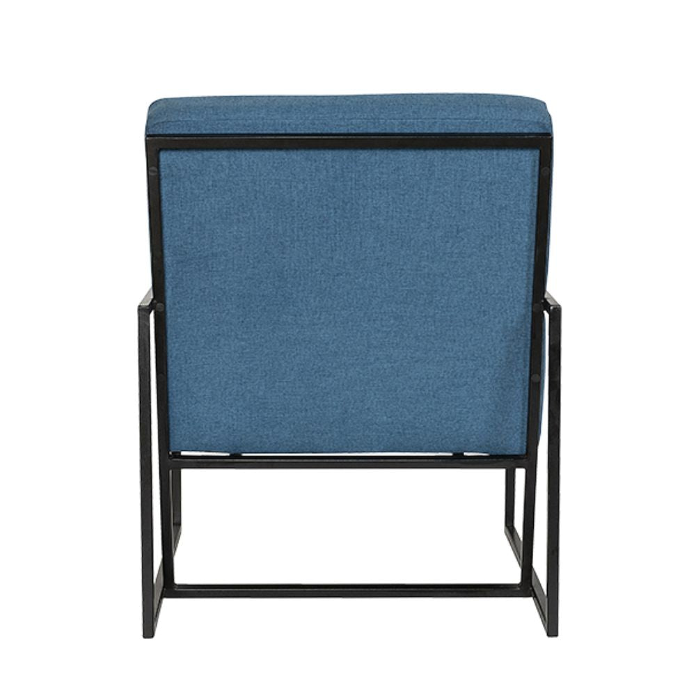 Silla ocasional Albar Oslo con estructura de madera de pino, base tubular cuadrada y tapiz de hule espuma