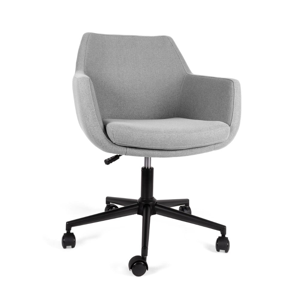Sillón secretarial Offiho Tripoli OHE-2005 gris tapizado con base estrella giratoria