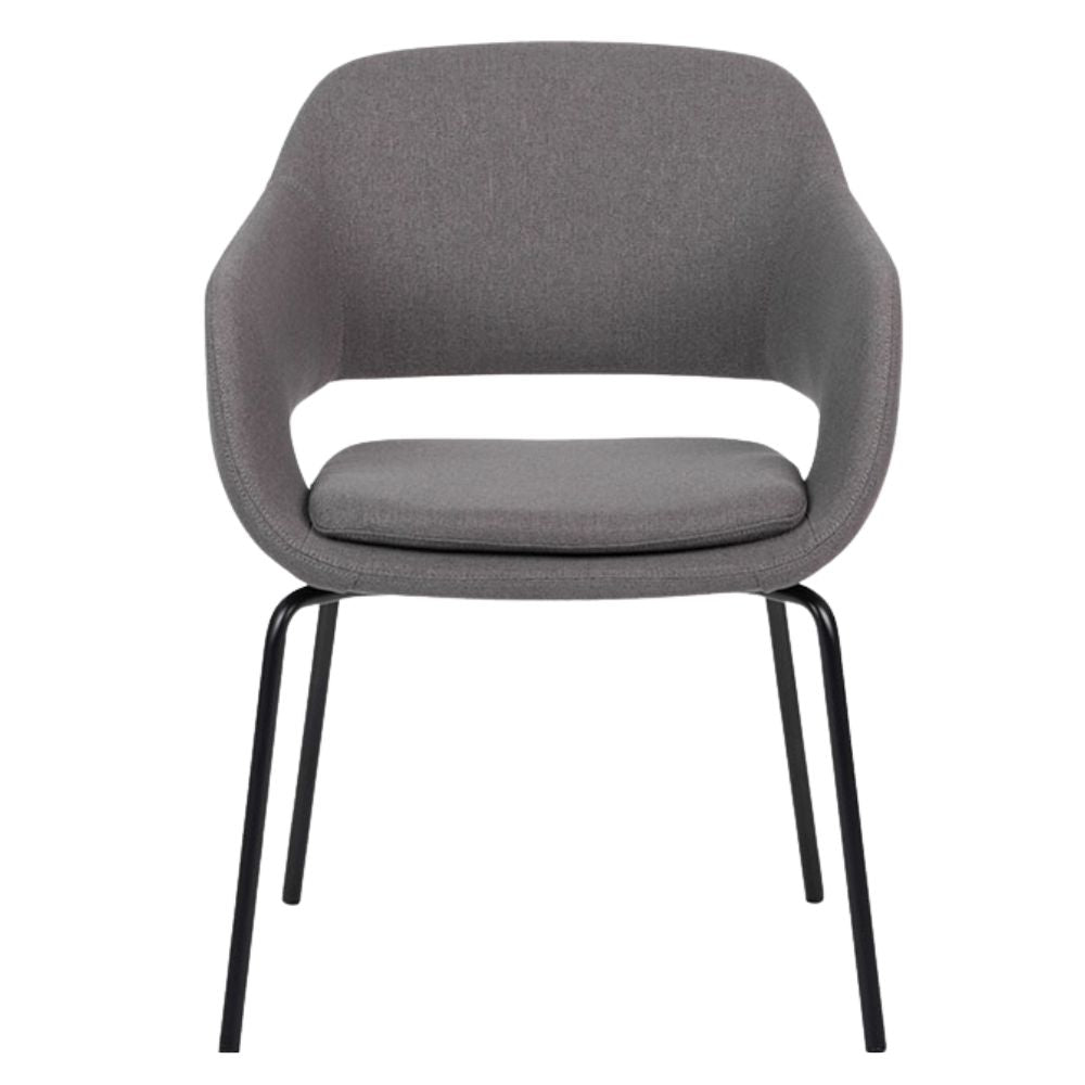 Sillón Bratti Vibe tapizado en poliuretano con base metálica negra de cuatro puntas