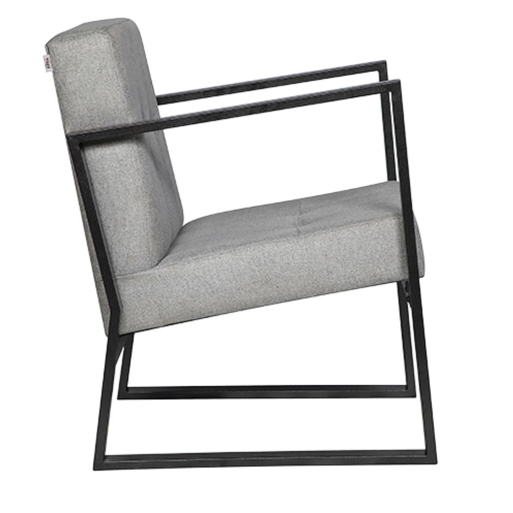 Sillón Albar Berlin P de una plaza tapizado en hule espuma sobre base metálica rectangular pintada
