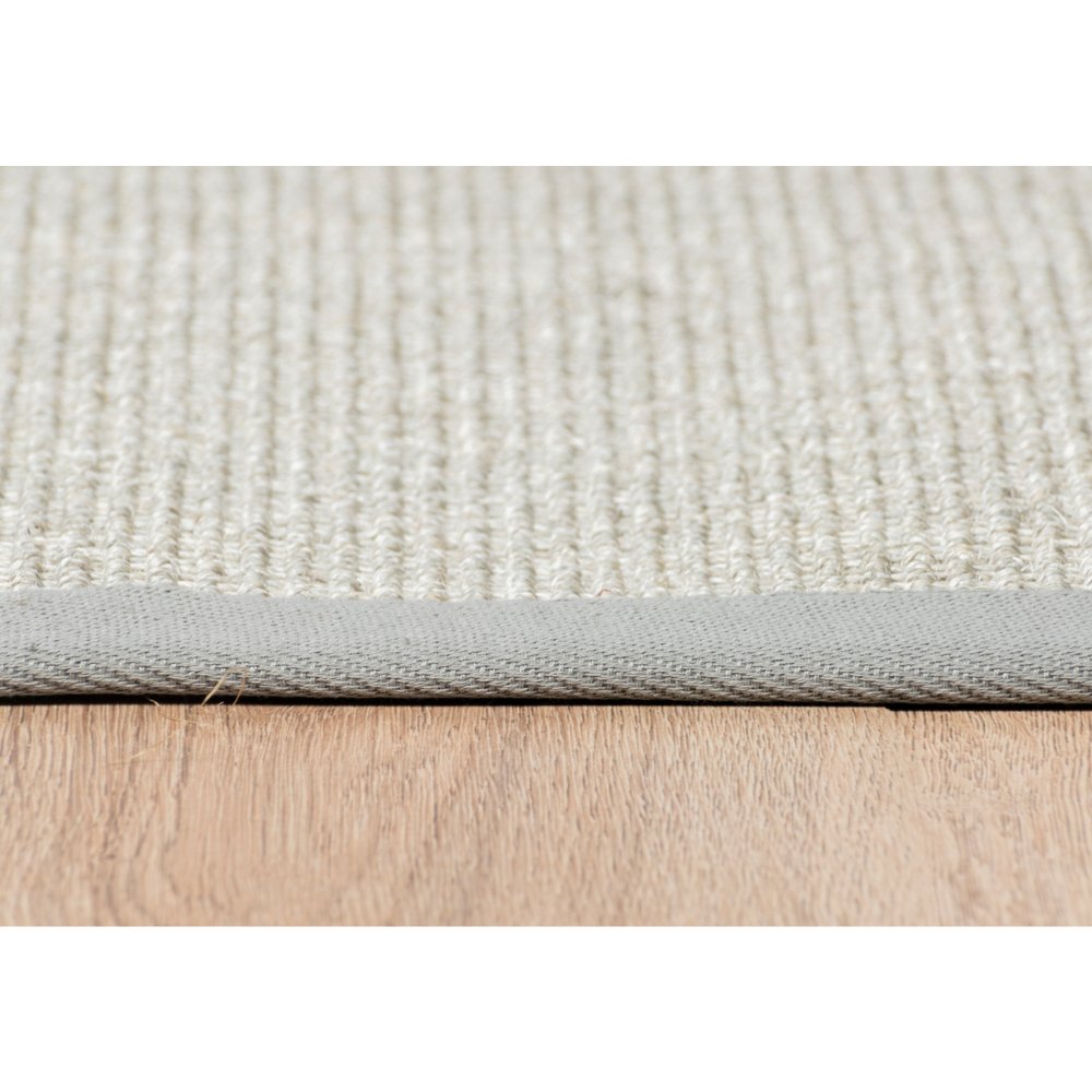 Tapete decorativo colección Ajmer N5003 rectangular de sisal pelo corto en gris claro