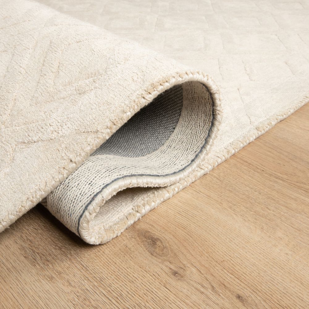 Tapete colección Raipur D3008 rectangular en tono beige para decoración