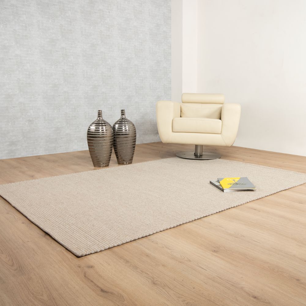 Tapete colección Saira D1005 rectangular de poliéster, algodón y lana en tono marfil plata