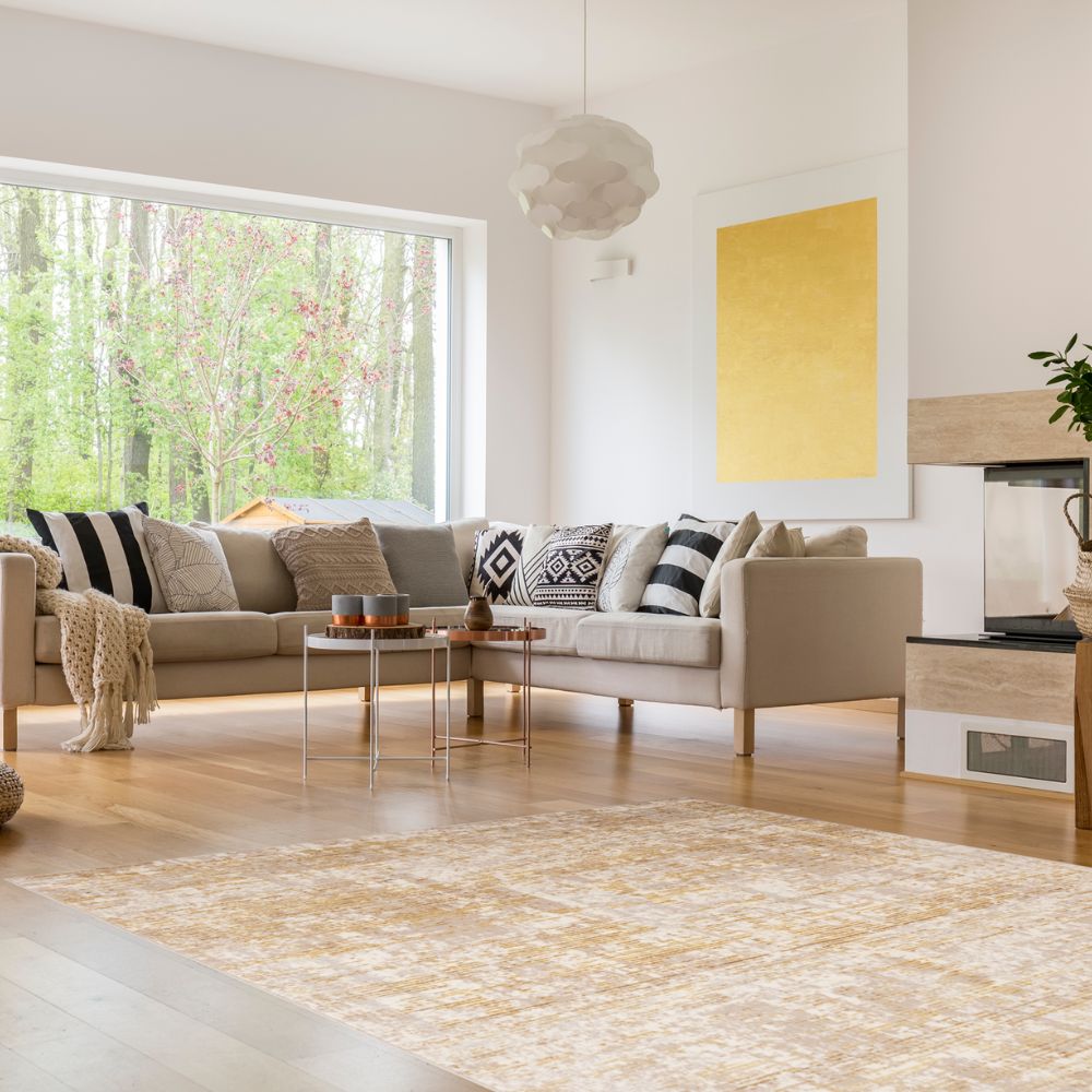 Tapete decorativo colección Sibel U7008 de poliéster pelo corto en tonos oro y crema, rectangular o circular