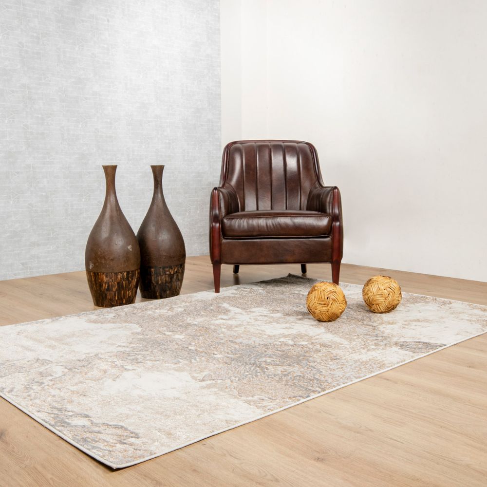 Tapete decorativo colección Terra T9035 rectangular de poliéster y polipropileno pelo corto en crema y oro