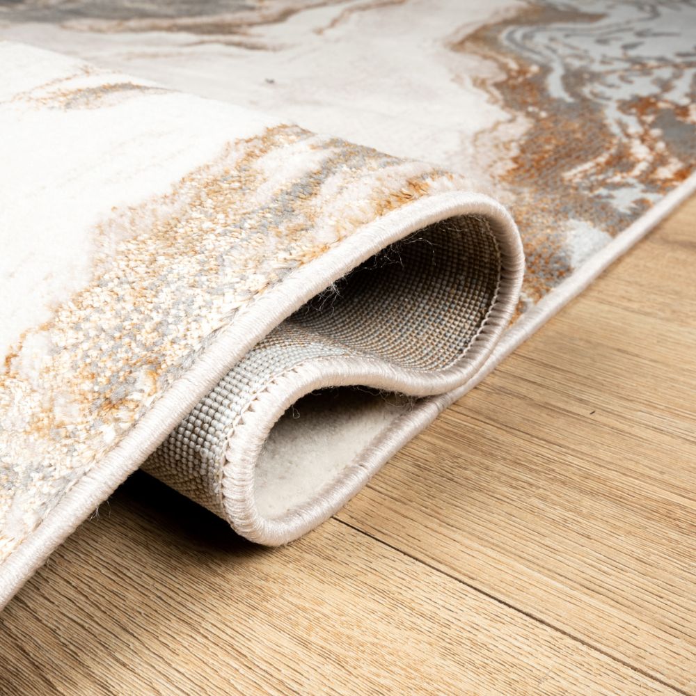 Tapete decorativo colección Terra T9037 rectangular de poliéster y polipropileno en crema y oro