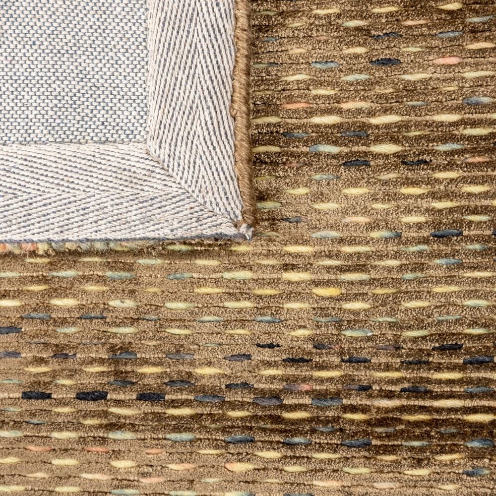 Tapete decorativo colección Thane N4006 rectangular en viscosa y lana color beige multi