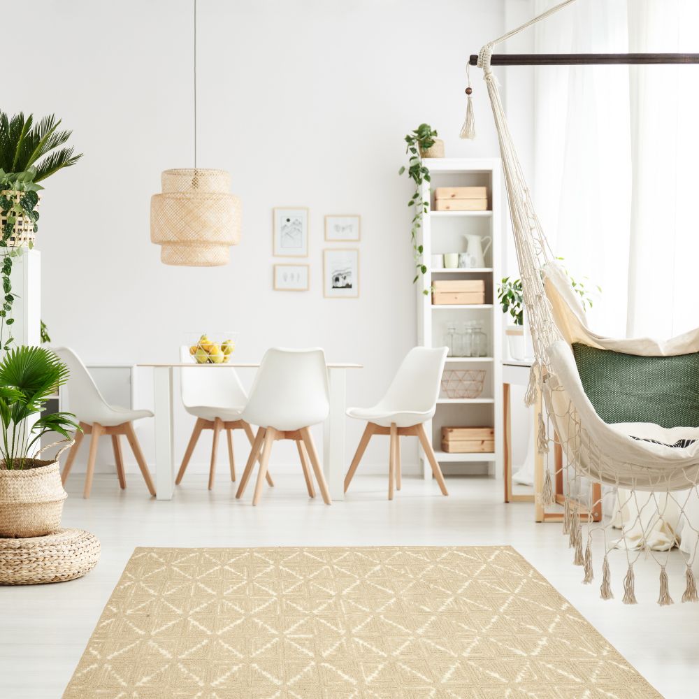 Tapete decorativo colección Vani rectangular en lana y algodón beige crema de pelo corto